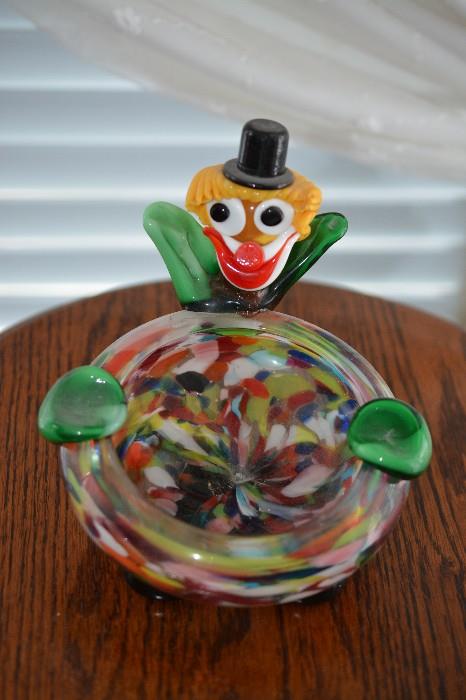 Imperial glass clown bowl