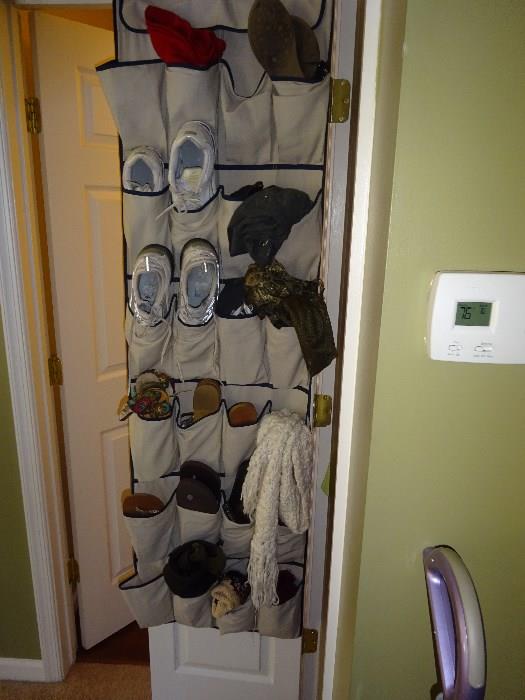 Shoe rack and Shoes