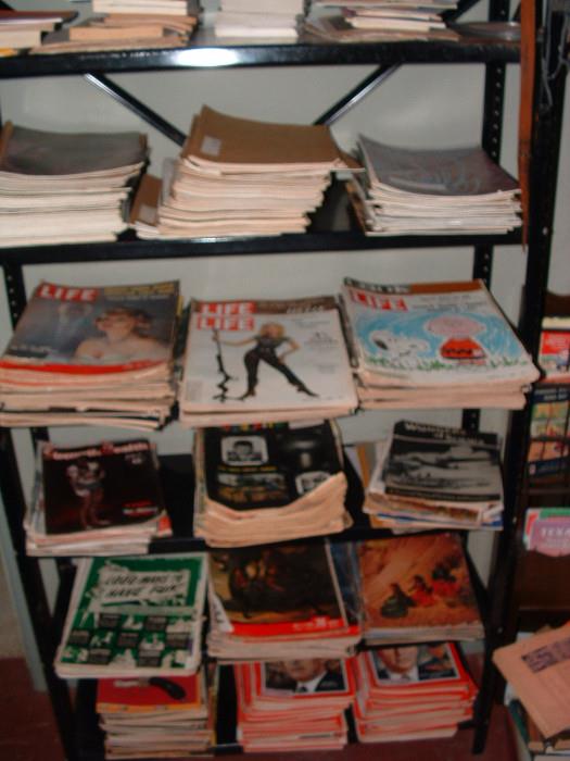 Lots of vintage magazines