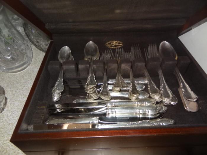 Lunt Sterling Silver Flatware - 12 Teaspoons, 12 Soup Spoons, 12 Knives, 12 salad forks, 12 Dinner Forks
