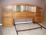 Queen size bedroom set, Oak