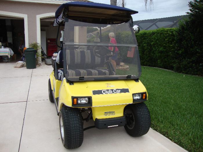 2001 Club Car, well maintained, electric