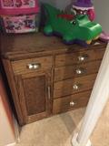 KIDS TOYS / SOLID OAK DRESSER