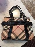 AUTHENTIC BURBERRY NOVACHECK HAYMARKET HANDBAG