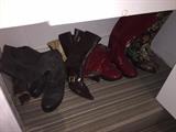 DESIGNER SHOES SIZE 8 BOOTS SIZE 8.5-9