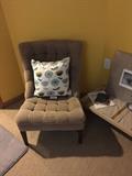 TOUPE CHAIR AND DECORATIVE PILLOW