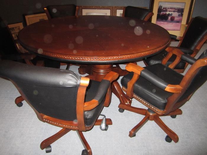 GAME TABLE AND 6 CHAIRS