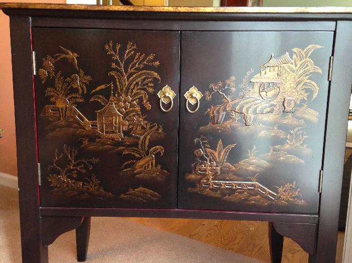 Asian-style decorative cabinet