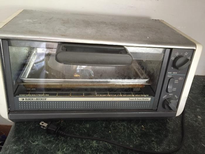 Toaster oven (Black & Decker)