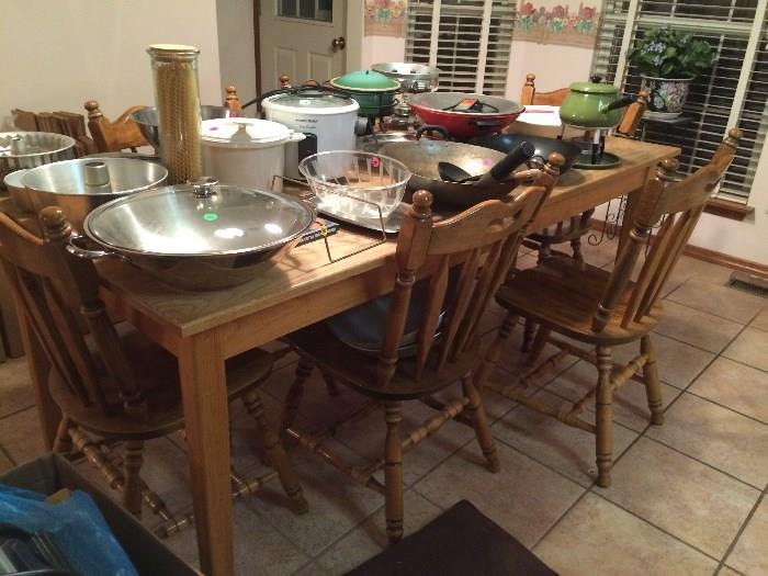 Solid Oak Wood Table and 6 chairs