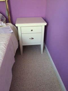 White end Table