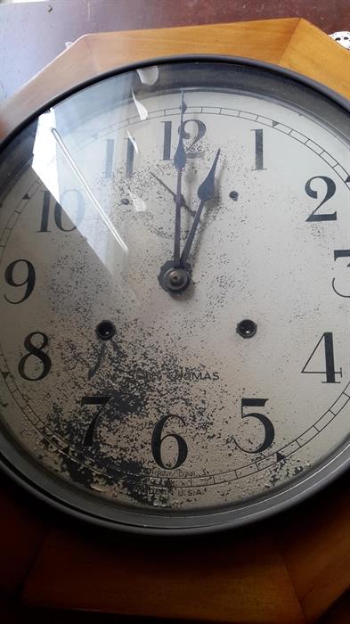 old Seth Thomas clock