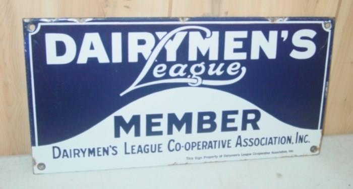 1940's Porcelain Dairymen's League Member Sign