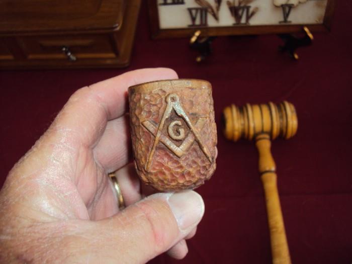 Masonic pipe and gavel 