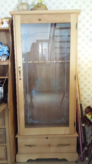 Gun Cabinet with lock