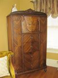 Vintage TV Cabinet/Wardrobe