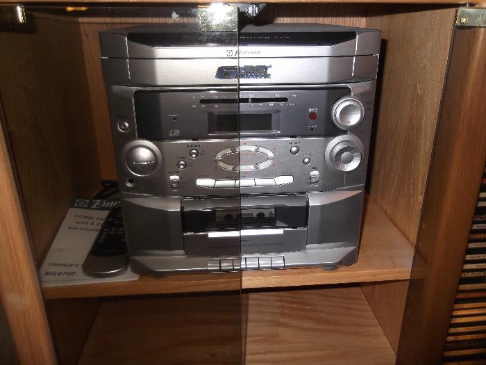 emerson 6 CD player