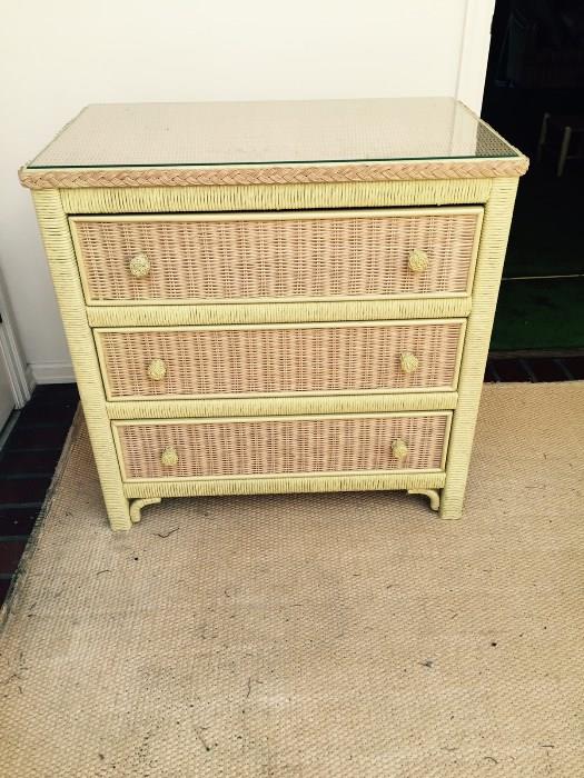 Wicker chest of drawers