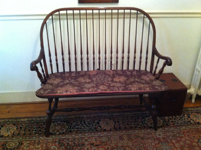 Hitchcock bench