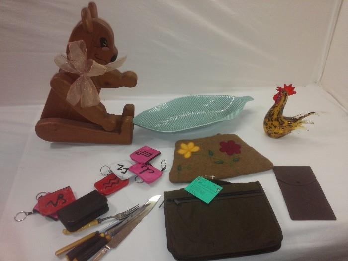 Mix Lot Redwing Leaf Dish Glass Rooster Wooden Teddy Bear Vintage Wool Zip Up Bag + More!