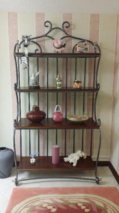 Great Etagere