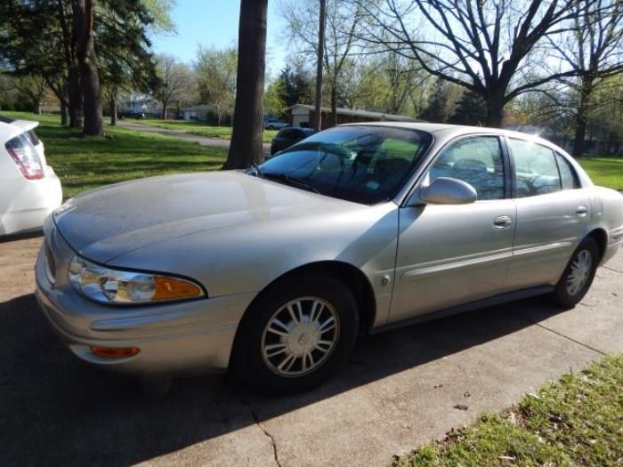 2004 Buick LeSabre Limited w/ less than 22,000 miles. Leather interior, nice car!