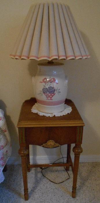 Table lamp with antique side table