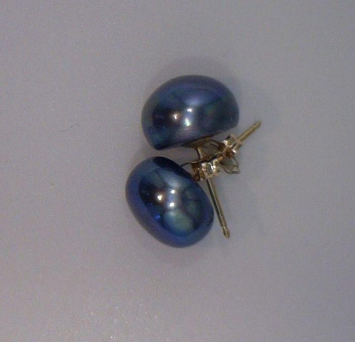 Matching black freshwater pearl stud earrings