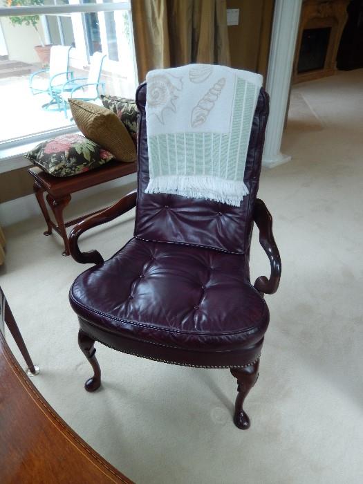 ALL LEATHER QUEEN ANNE DESK CHAIR