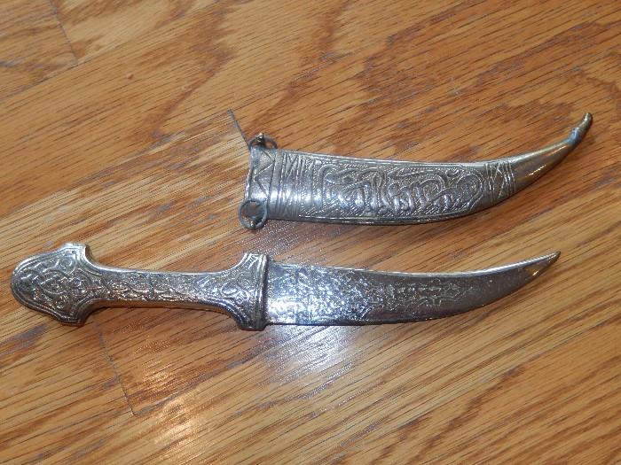 DAGGER FROM PERSIA