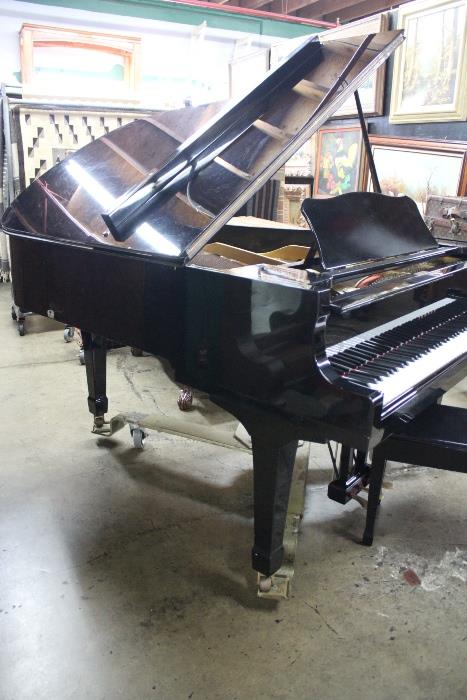 A40#1 Yamaha 1971 6’ Grand Piano Model C3 Black High Gloss Condition of 9-10 #1268837