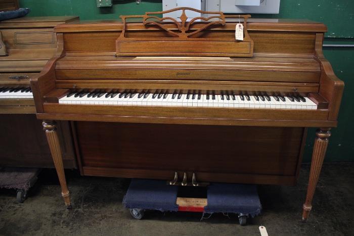 A8#7 Janssen 1965 Console Piano Mahogany Condition of 8  #173671