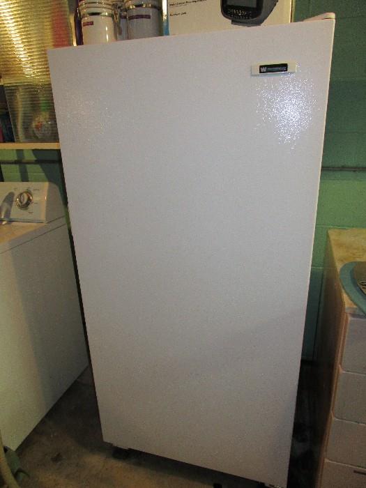 White-Westinghouse upright freezer