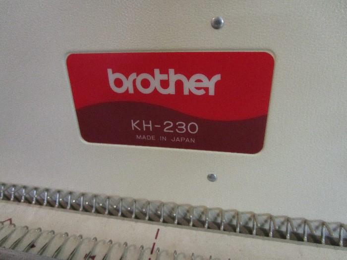 Brother KH-230 Knitting Machine