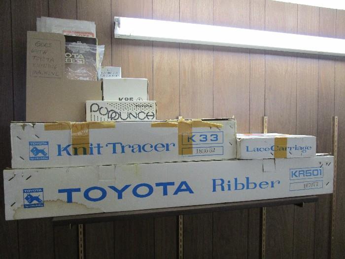 Toyota KS-901 Knitting machine