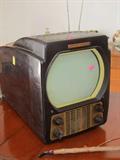 excellent accent item...a vintage GE "Locomotive" Black & White TV...model 10T6 (Tube Type TV...likely circa 1950's)