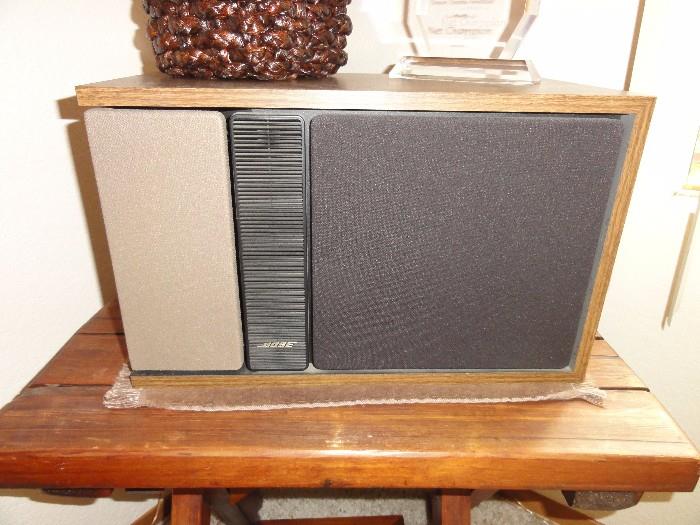 Bose stereo speakers 