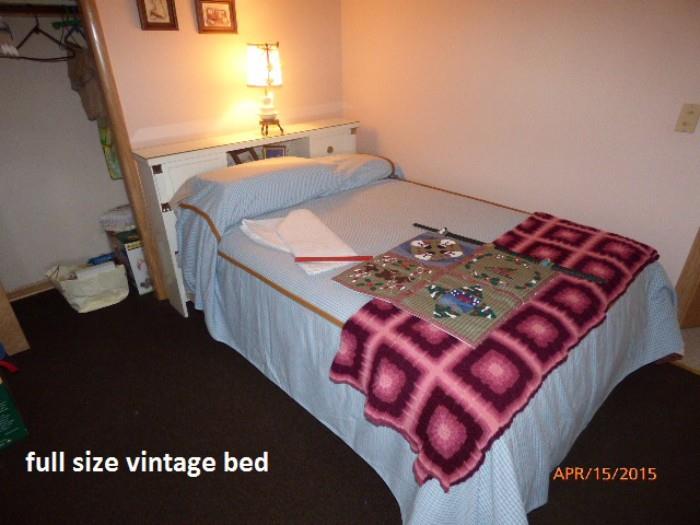 Full Size Vintage Bed