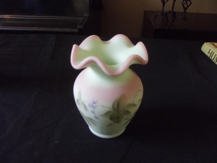 J Mendenhall Signed Fenton Glass Vase .