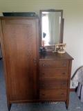 Chiffonier excellent condition