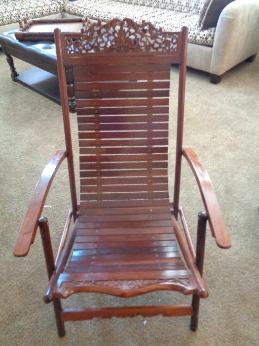 Folding chair made of rosewood