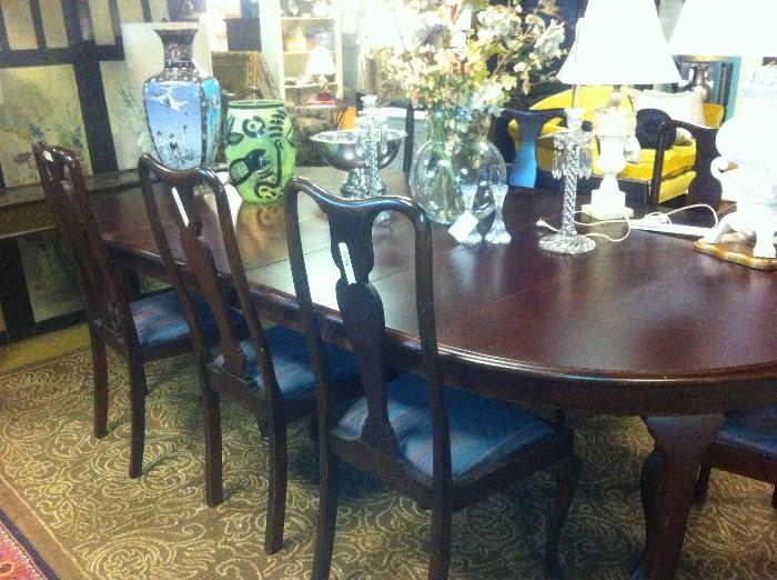 QUEEN ANNE DINING TABLE WITH 10 CHAIRS