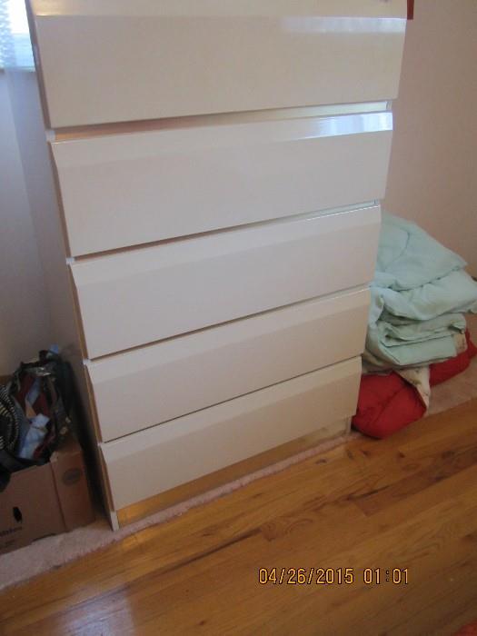 White Laquer Dresser (part of bedroom set)
