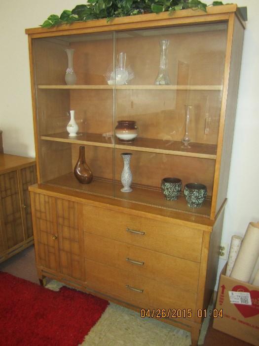 Mid Century Modern hutch that goes with dining set