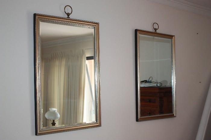 2 matching mirrors