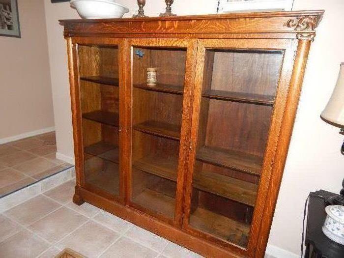 Antique cabinet/bookcase