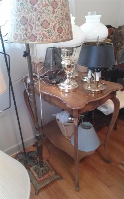 antique lamps and end tables