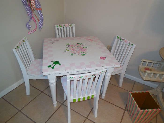 Child's table & chairs