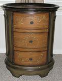 Pre-selling - very nice painted end table - oval shaped with 3 drawers Price is $150