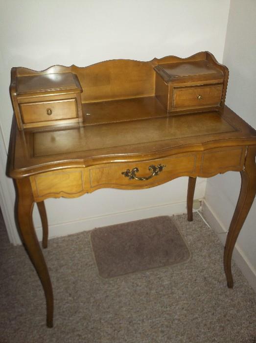 French Provincial desk